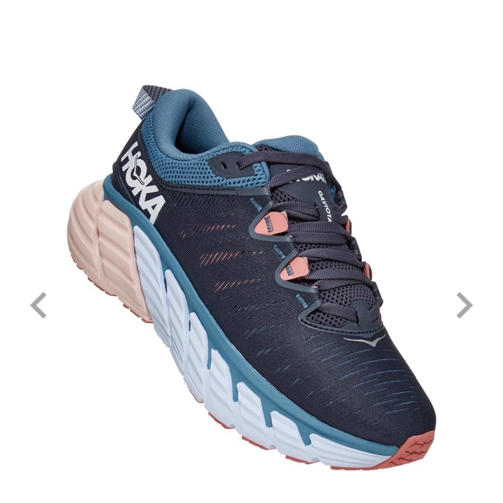 HOKA one one gaviota 3